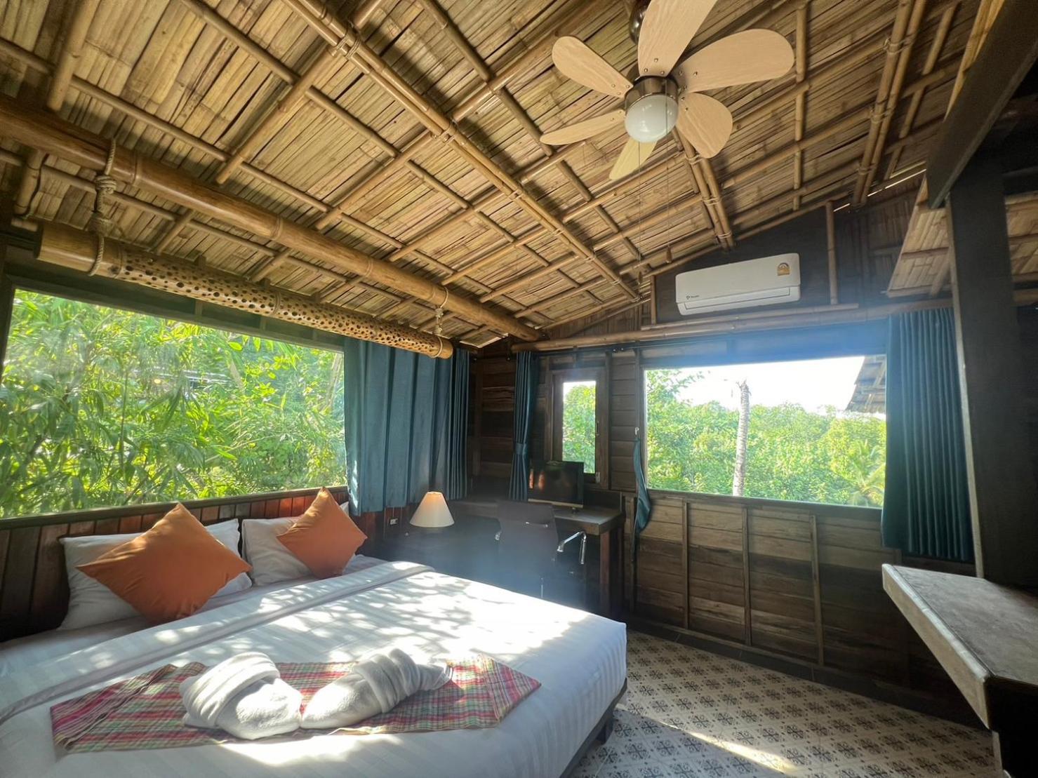 Relax House Lanta Old Town Hotel Ko Lanta Eksteriør billede